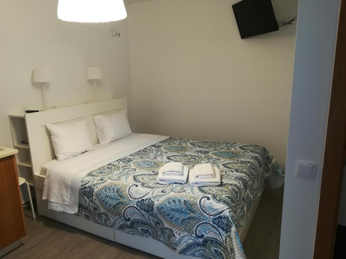 Isaura Home Пеніші Екстер'єр фото